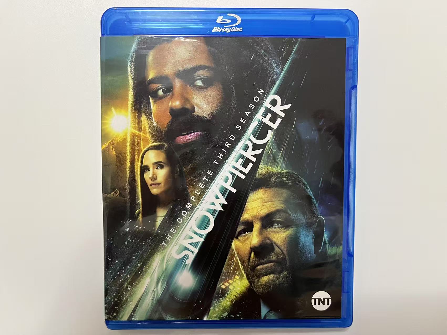 Snowpiercer Season 3 Blu-ray Box Set (2 Discs)